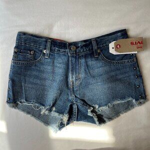 Levi’s Denim Studded Shortie Shorts NWT, Size 27